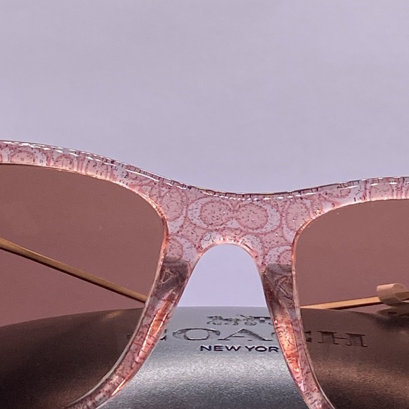 NWT Coach Sunglasses - Picture 3 of 3